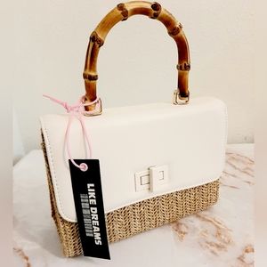 NWT ♦️ OFFER ♦️ handcrafted crossbody bag with golden chain Bohemian style